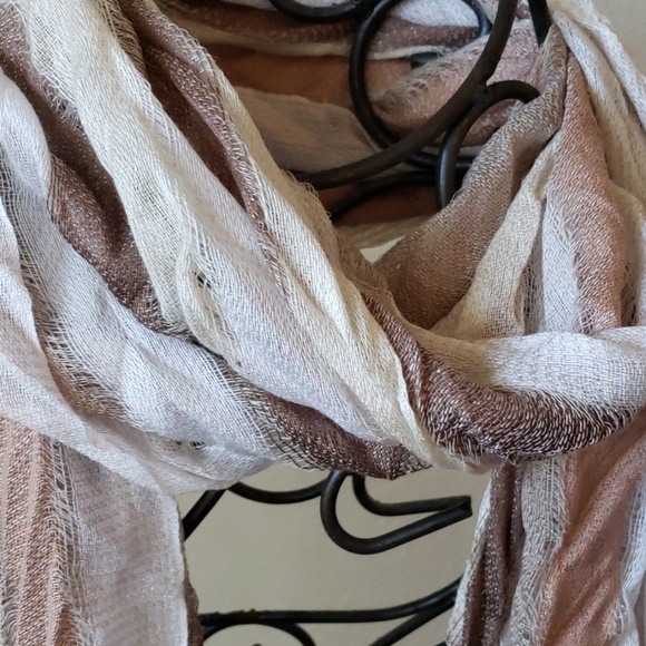 Brown Chevron scarf - Picture 2 of 5